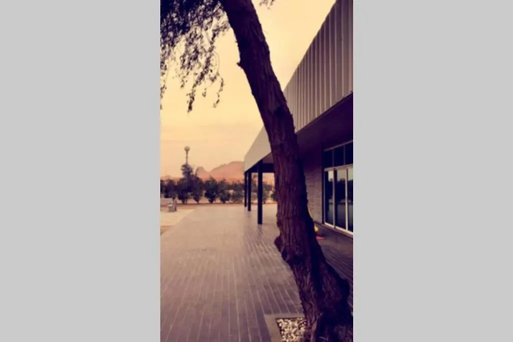 بيت للعطل فيلا Adh Dhaydفي Maliha Farm
